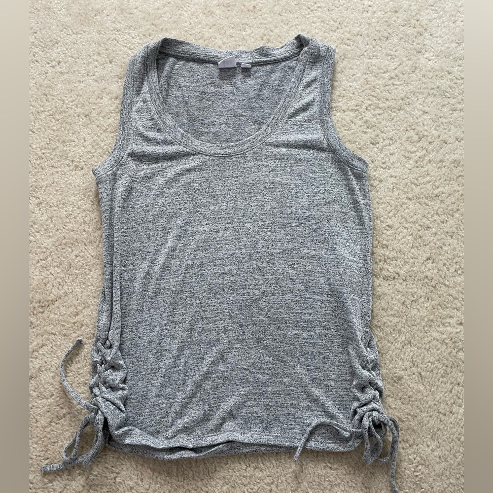 Gap Heather Grey side tie tank.